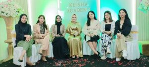 Satu Dekade Keisha Group, Buka Kursus Kecantikan Di Makassar